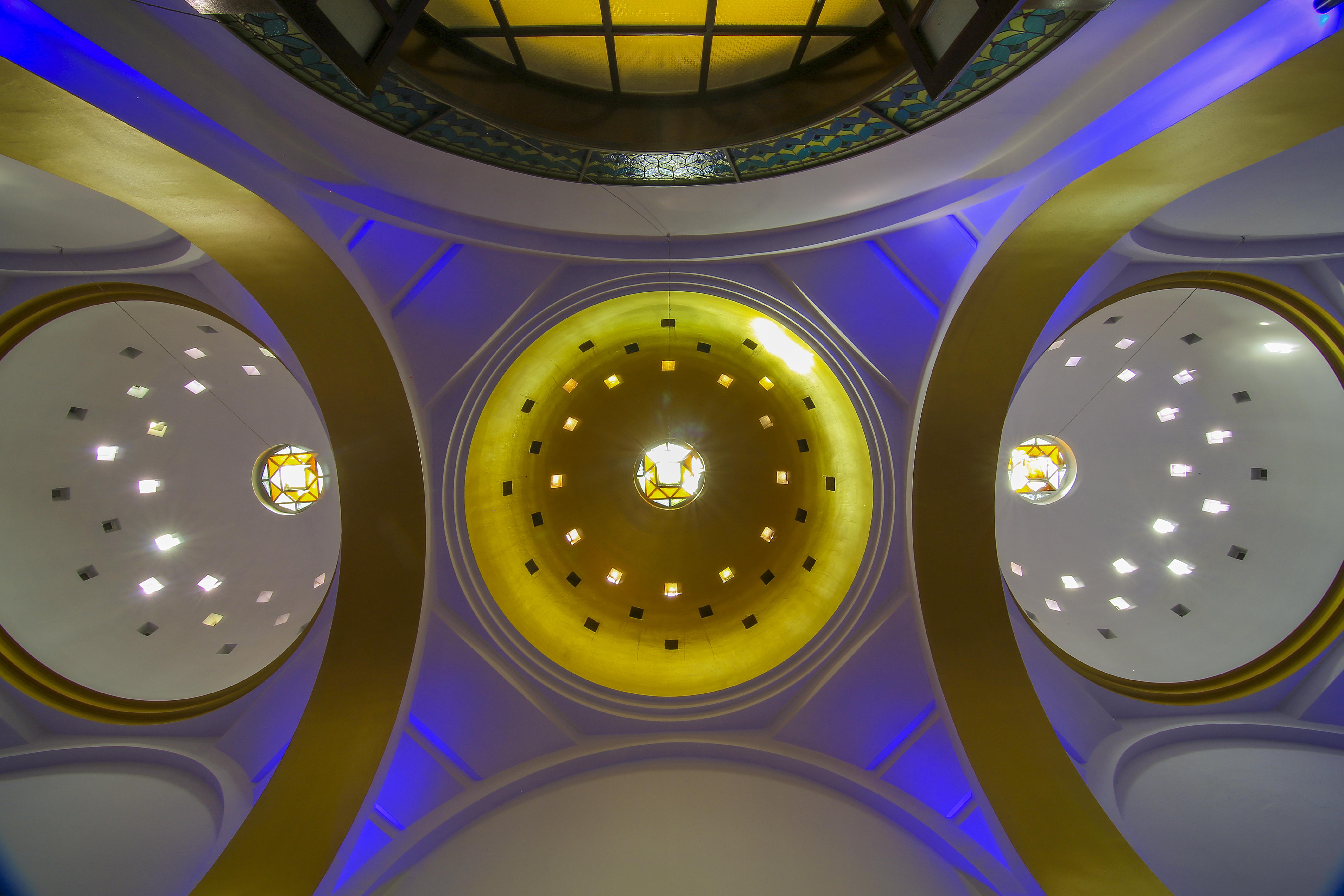 Hotel Celik Palas Convention Center & Thermal Spa Bursa Exteriör bild The ceiling of the main hall